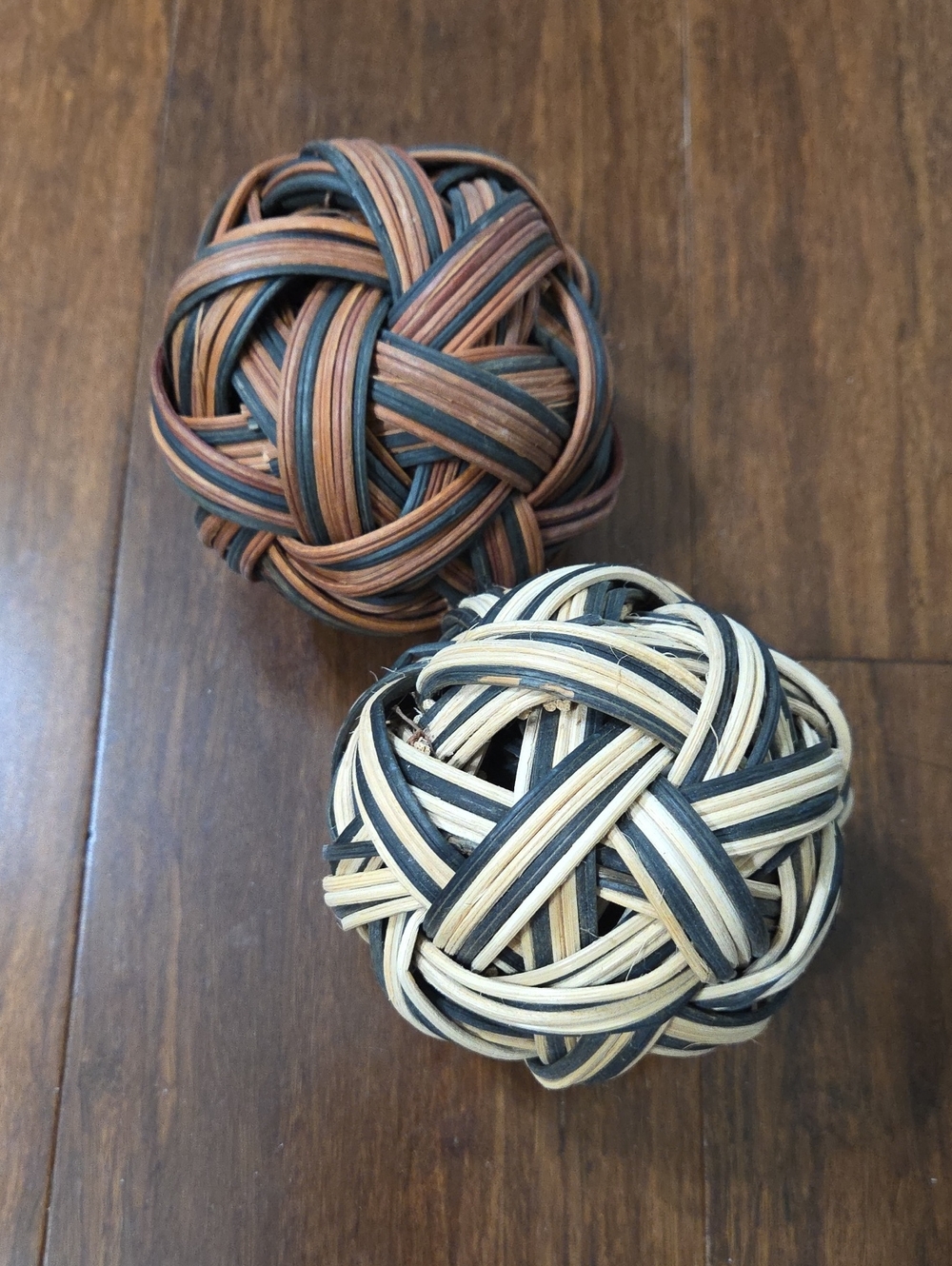 POTTERY BARN WOVEN WICKER KNOT DECORATIVE BALLS